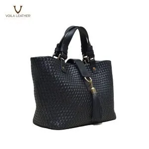 Tas Anyam Kulit Voila Bellisima Black Medium 2