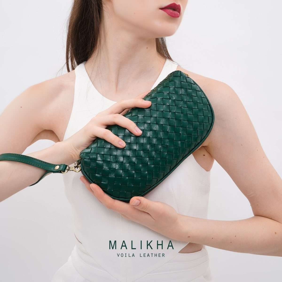 Malikha Green Model 4