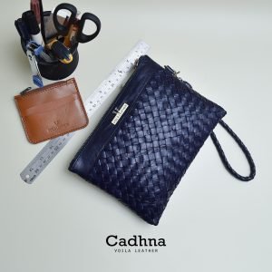 Etnik Handmade Anyam Kulit Asli Pouch Voila Cadhna Blue Navy
