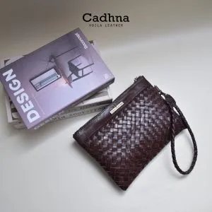 Etnik Handmade Anyam Kulit Asli Pouch Voila Cadhna Brown