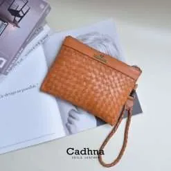 Etnik Handmade Anyam Kulit Asli Pouch Voila Cadhna Havana